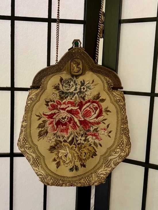 Handbags - VINTAGE Petit Point Tapestry Shoulder Bag